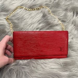 EUC! Louis Vuitton Red Epi Leather Long Wallet w/ Chain